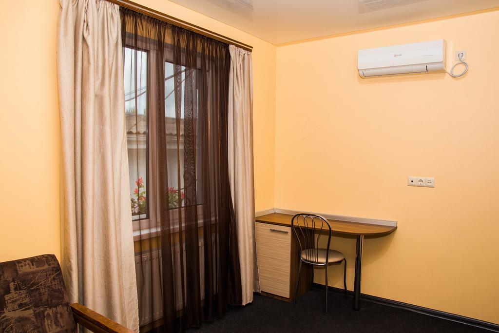 Yuzhniy Dvorik Aparthotel Οδησσός Εξωτερικό φωτογραφία